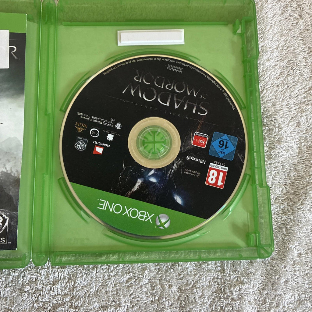 Middle-earth: Shadow of War - Xbox One - manual, Disc And Case But No Cover