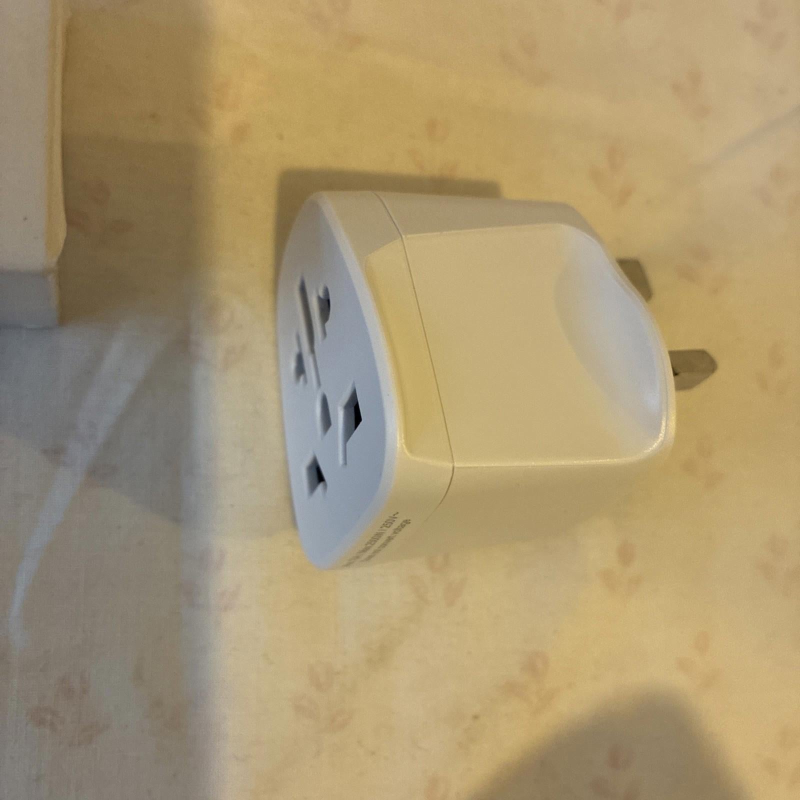 UK Visitor Travel Adaptor Worldwide Adapter Multi Plug To UK