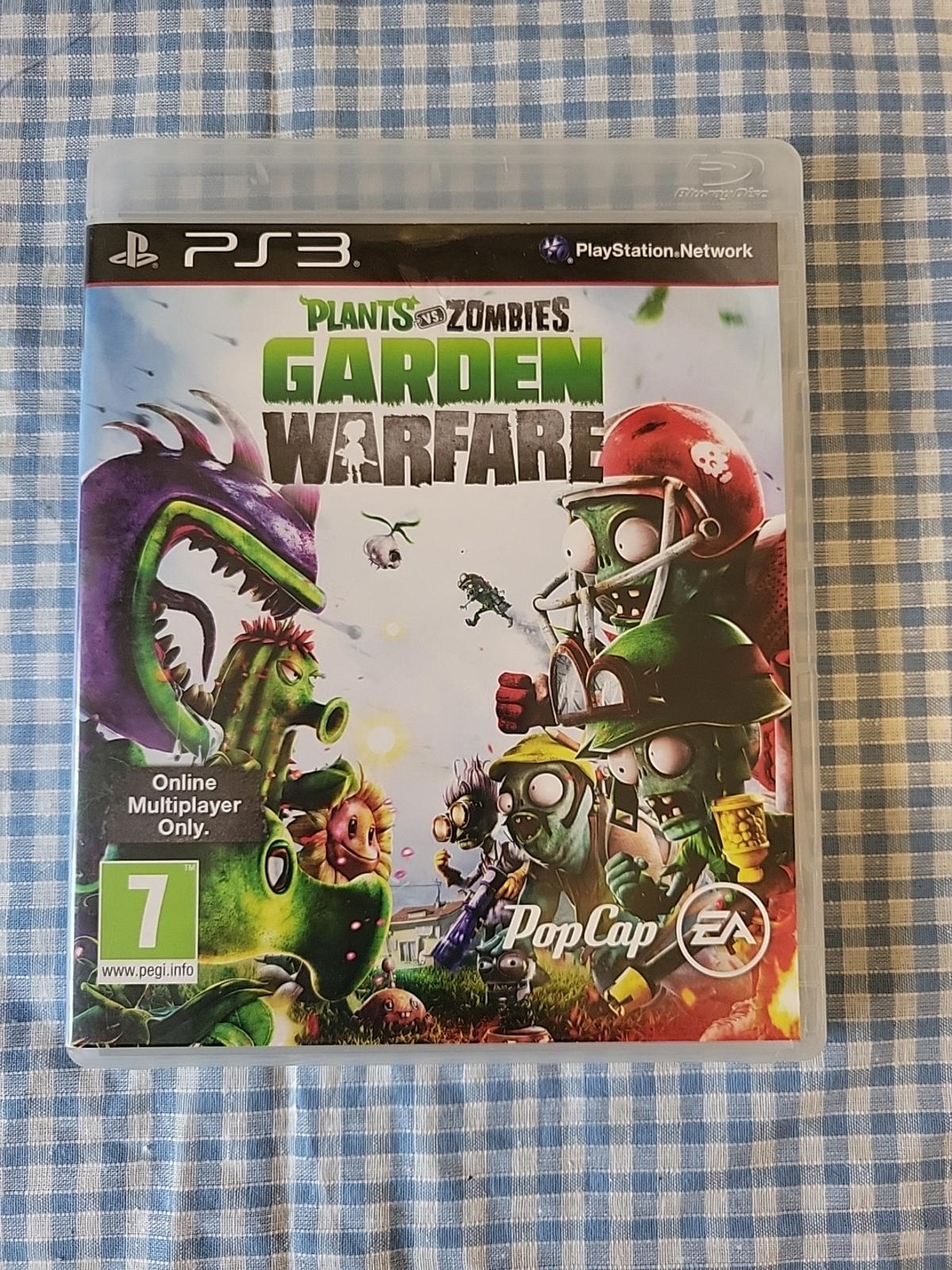 Plants vs Zombies: Garden Warfare (PlayStation 3) In Very Good Condition UK PAL