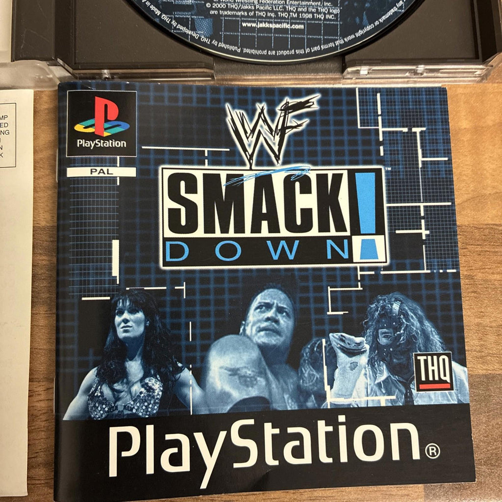 WWF Smackdown 2 PS1 (COMPLETE) black label NEAR MINT PlayStation one