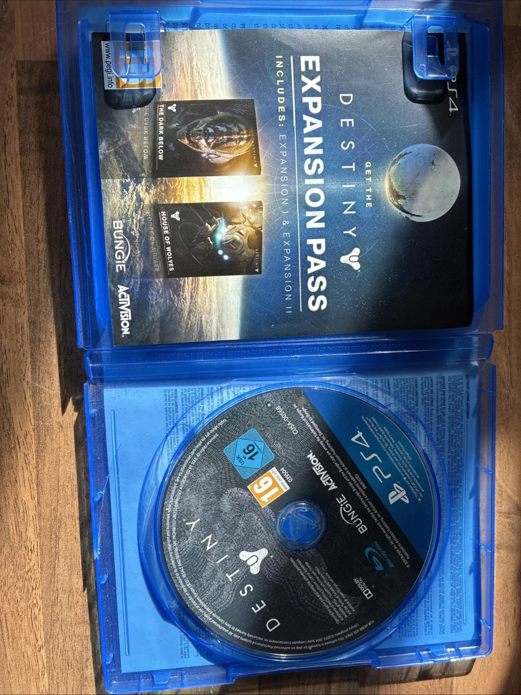 Destiny (Sony PlayStation 4, 2014) In Very Good Condition