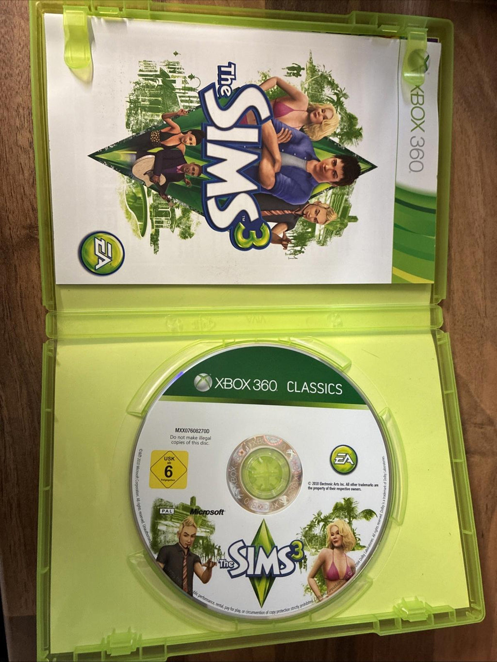 The Sims 3 -- Classics Edition (Microsoft Xbox 360, 2010) With Manual