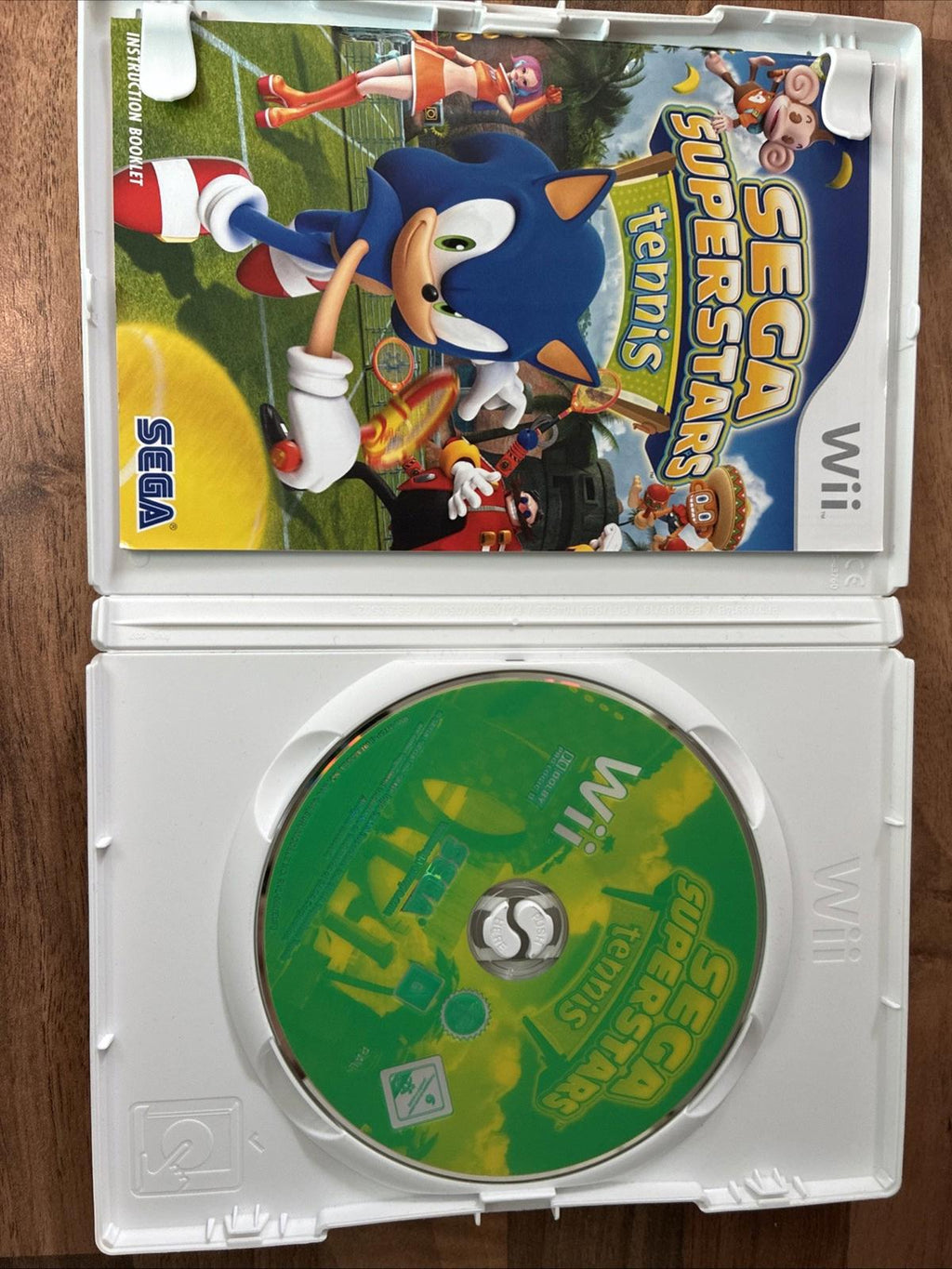 Sega Superstars Tennis (Nintendo Wii, 2008) Complete With Manual VGC
