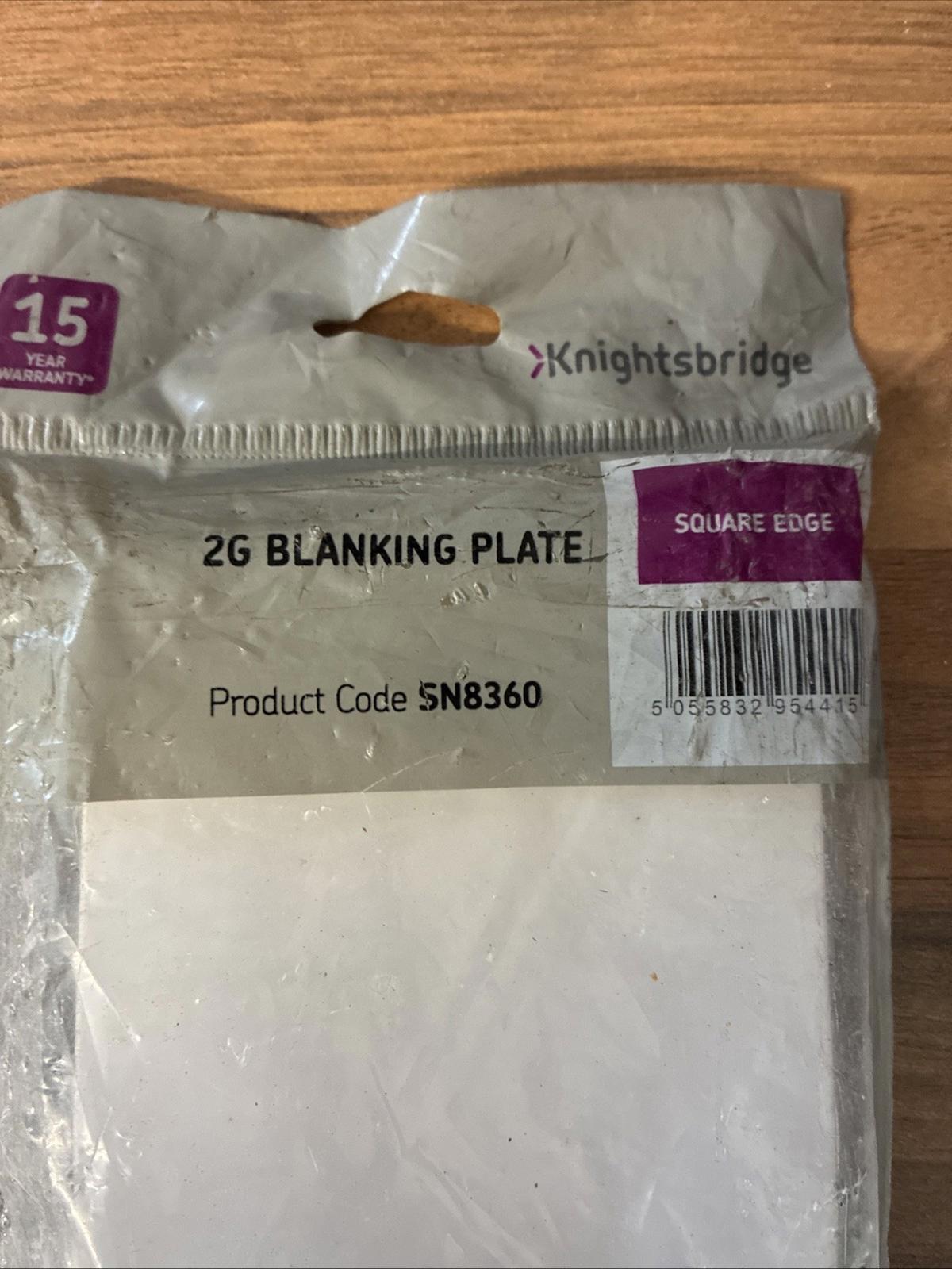 Double Gang Blank Plate Wall Socket Cover Knightsbridge SN8360