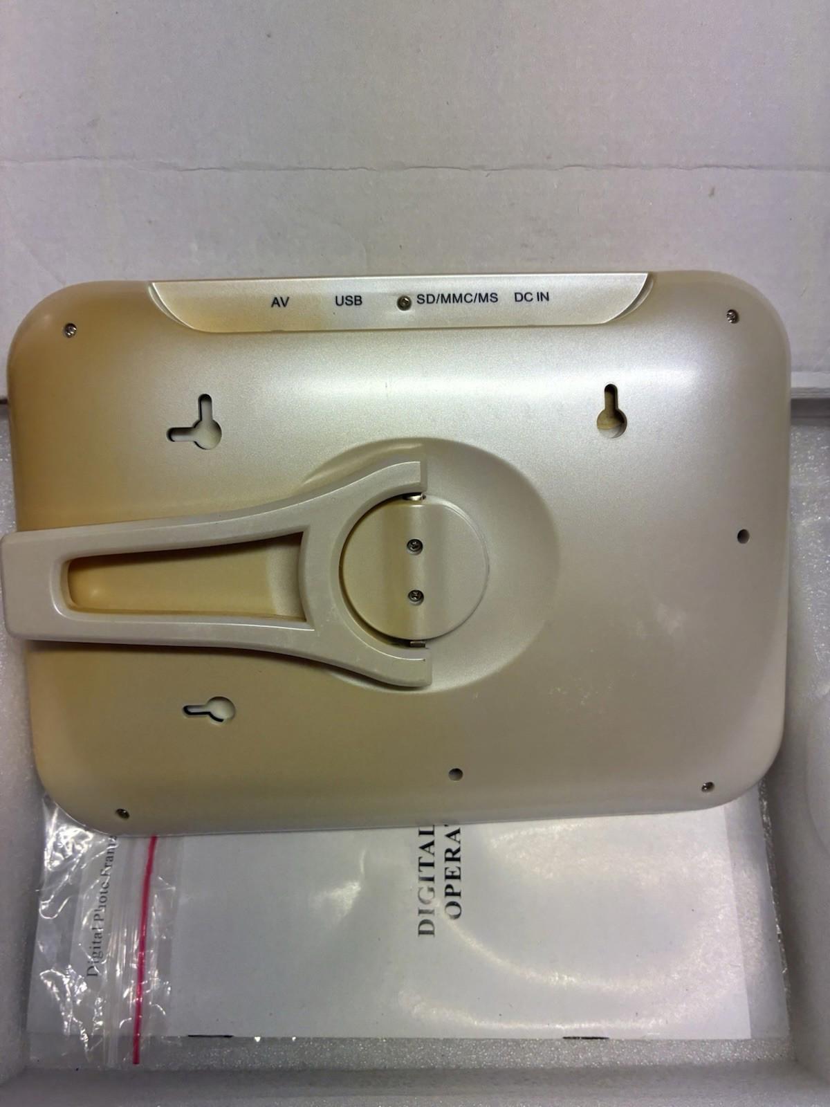 7-inch digital picture frame in its original packaging Used Condition Working